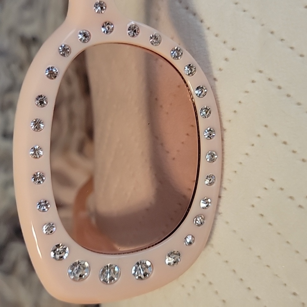 Funky Pink Rhinestone Sunglasses - Picture 3 of 4